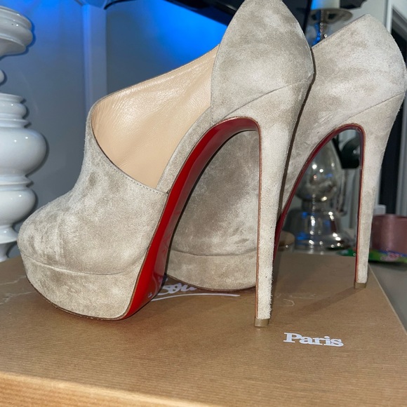 Christian Louboutin Verita 150 Veau Velours - Picture 6 of 6